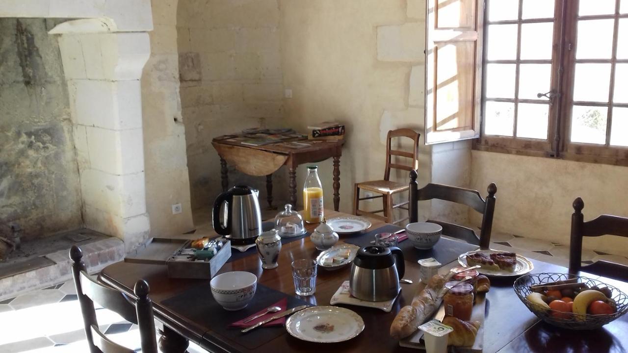 مبيت وإفطار Coutures  Manoir De La Fontaine Du Chene المظهر الخارجي الصورة